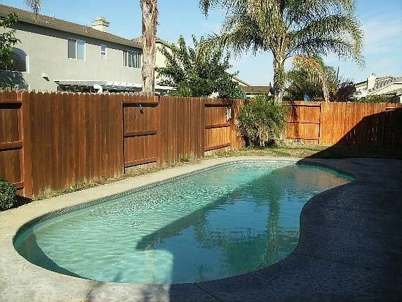 3rd image of 1573 Sage Sparrow Ave