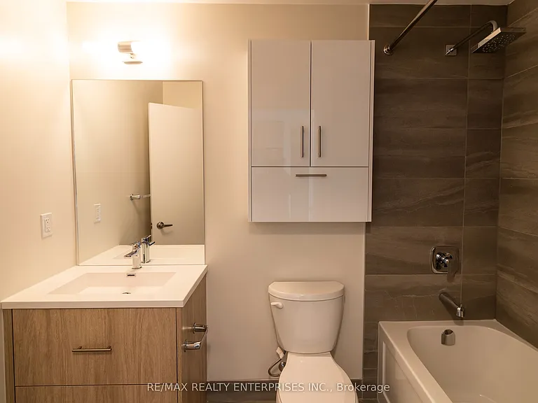 188 Fairview Mall Dr #908 — Photo 9