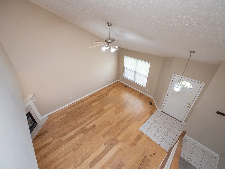 1940 Ellison Dr — Photo 23