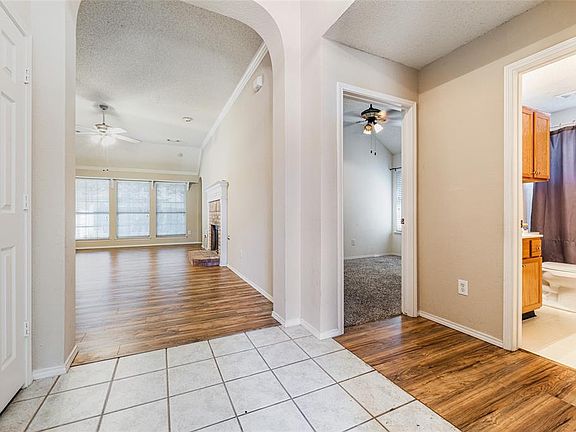 3rd image of 4517 Cave Creek Ct