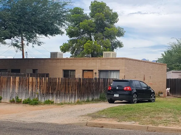 2457 E Warwick Vis, Tucson, AZ 85713