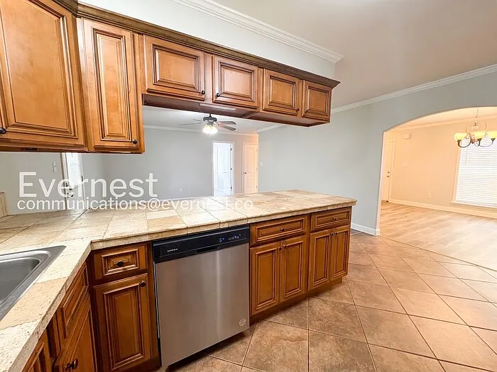 5772 Natchez Dr — Photo 12