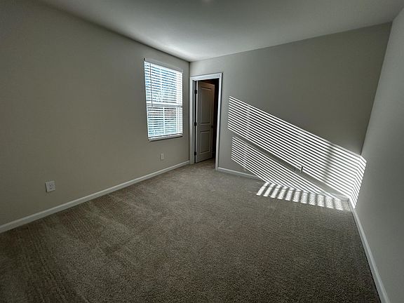 2nd image of 261 Utica Bend Ct