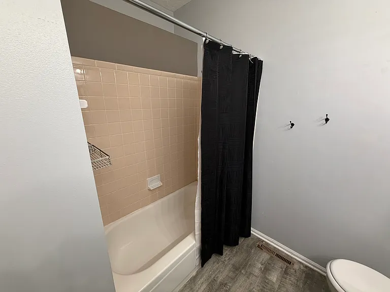13203 Courtney Dr — Photo 30