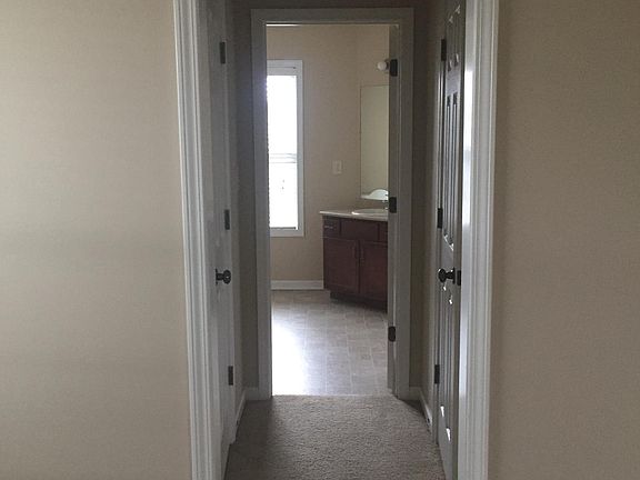 5th image of 1625 Buchanon Dr