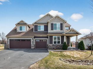 303 Primrose Path N, Bayport, MN 55003
