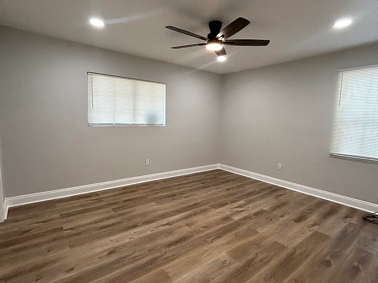 3168 Charleston Dr — Photo 12