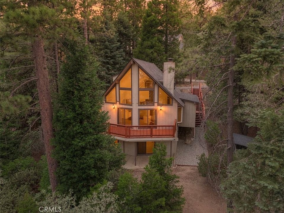 1st image of 27302 Pinewood Dr