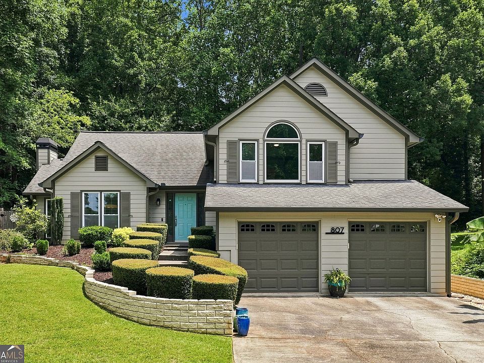 1st image of 807 Arbor Forest Pl SW