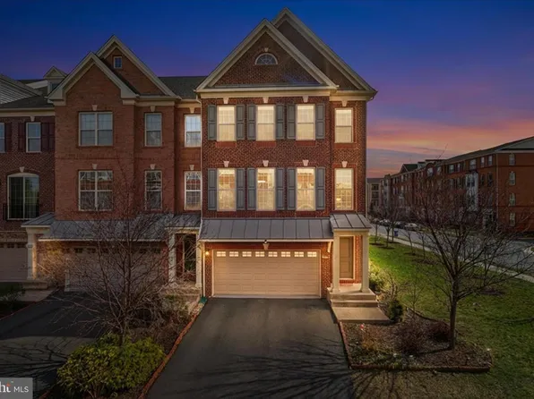 23488 Logans Ridge Ter, Ashburn, VA 20148