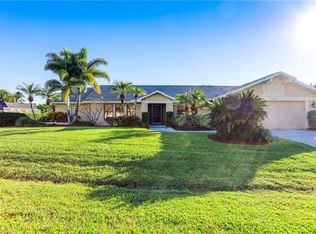 28442 Las Palmas Cir, Bonita Springs, FL 34135