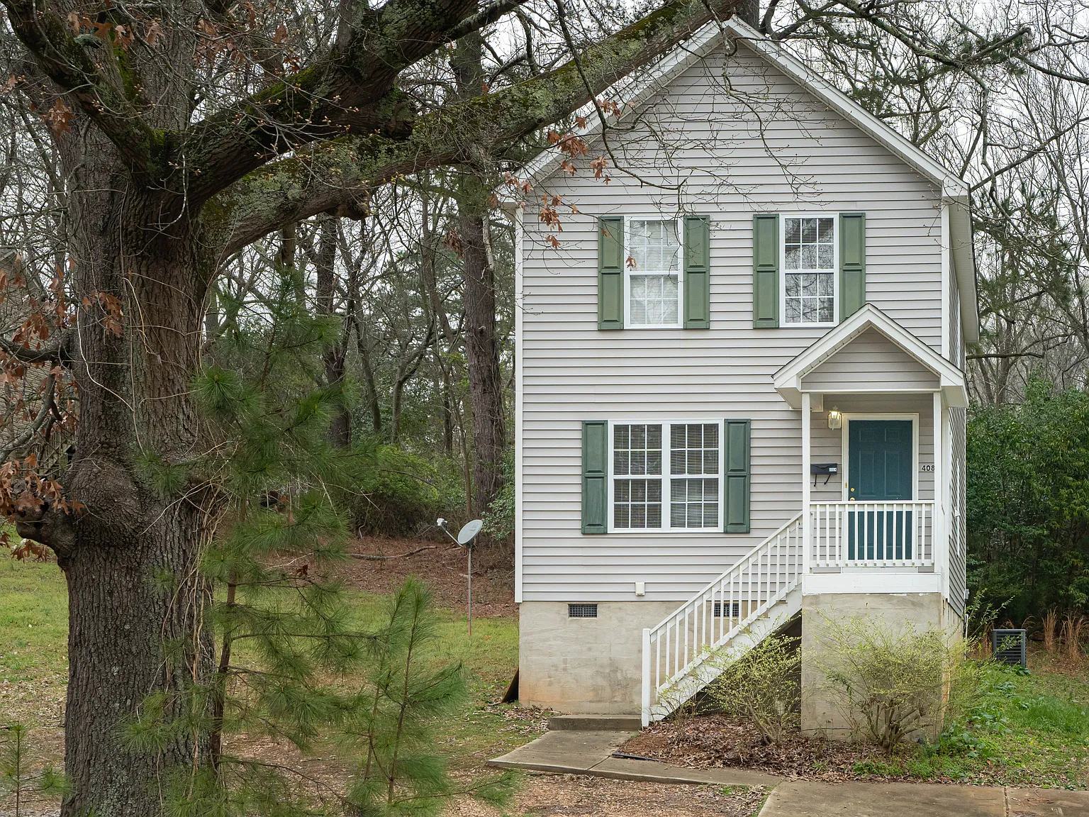 3 bed, 2.5 bath, 1320 sqft, $1,800 — Photo 1