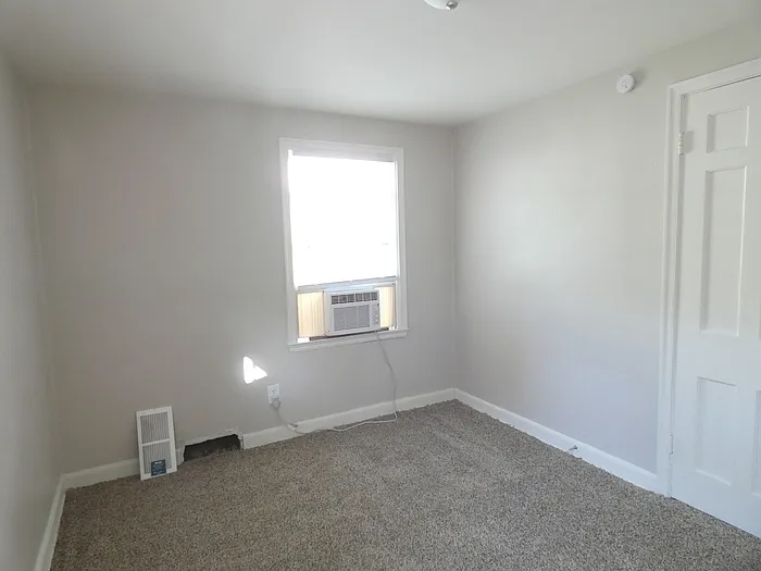 317 E 28th Ave — Photo 13