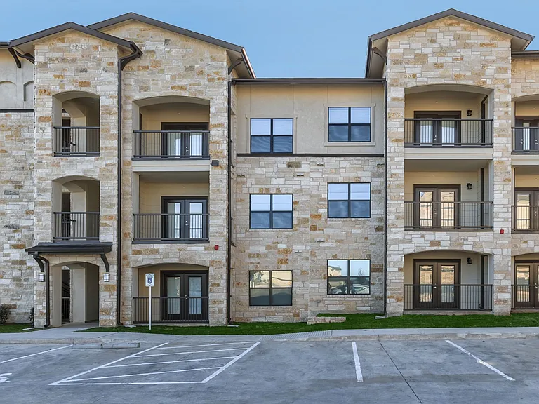 Agora Stone Oak — Photo 17