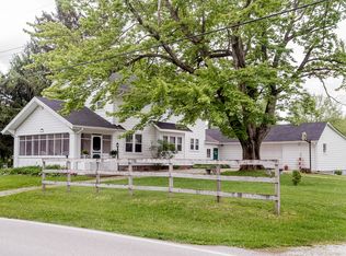 701 W Pierce St, Whitestown, IN 46075