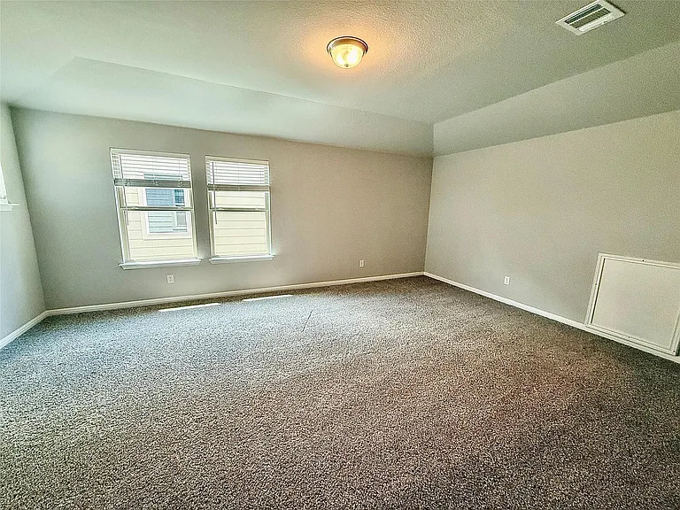 6620 Folsom Ave — Photo 12