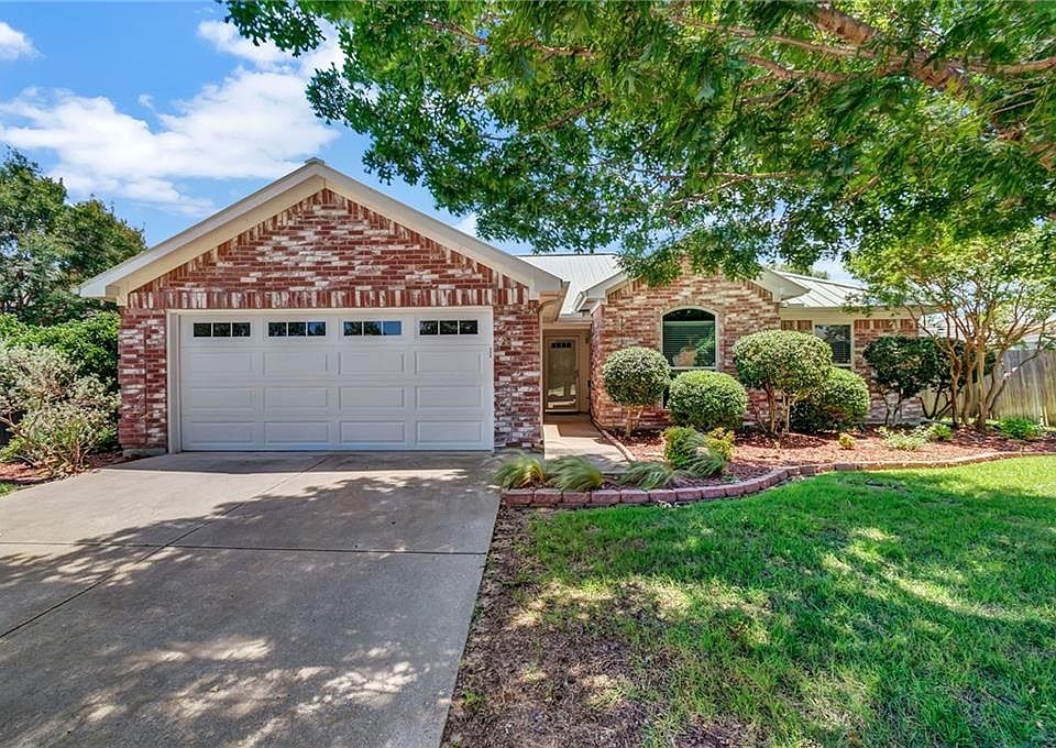 1st image of 6717 Valley Branch Dr