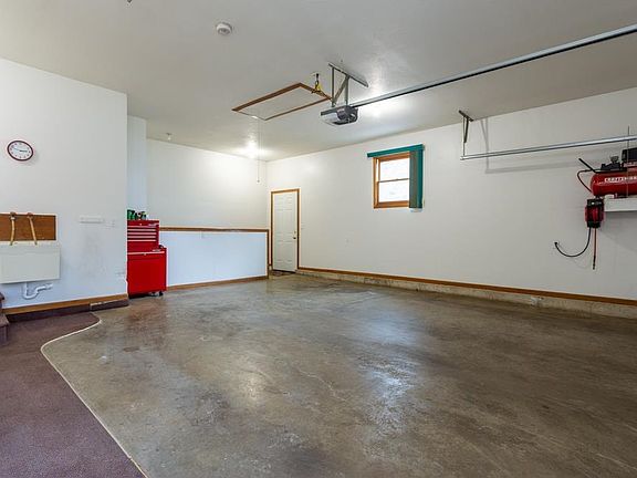 5th image of 1810 15th St