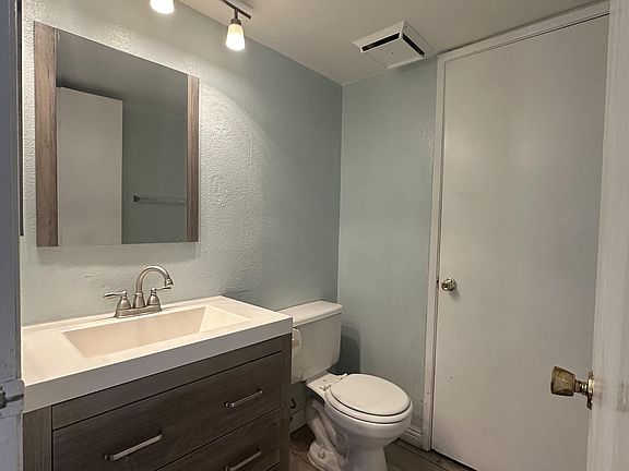 5th image of 3567 Arville St Unit 703B