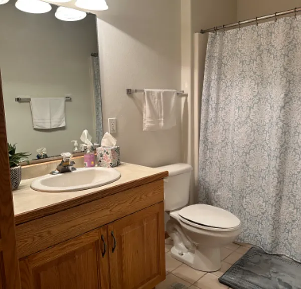 1058 Parkway Dr — Photo 9