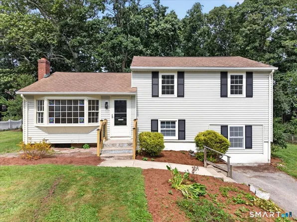 161 Ridgewood Drive, Groton, CT 06355
