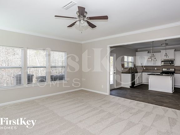 4th image of 12852 Clydesdale Dr