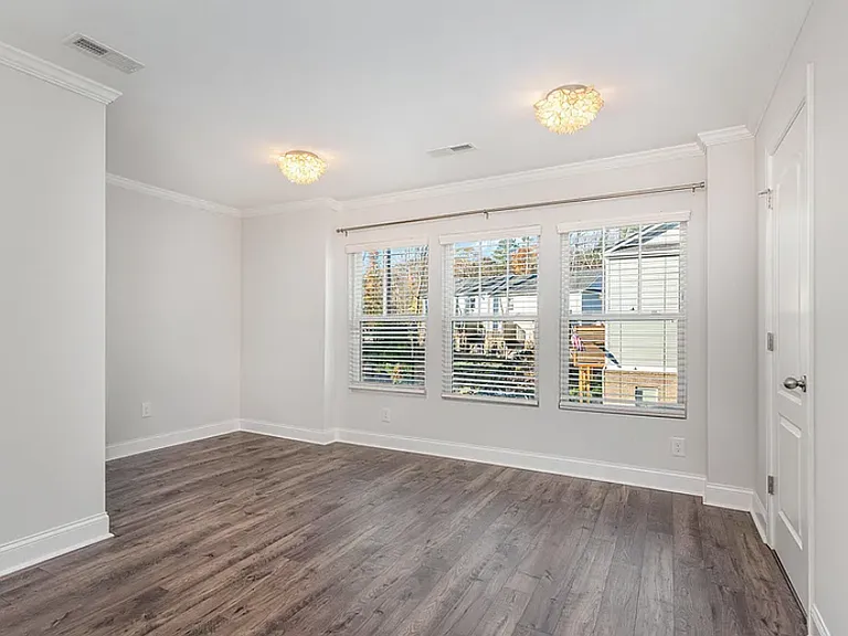 620 Parkington Ln — Photo 21