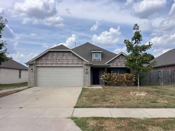 6178 W Limerick Way, Fayetteville, AR 72704