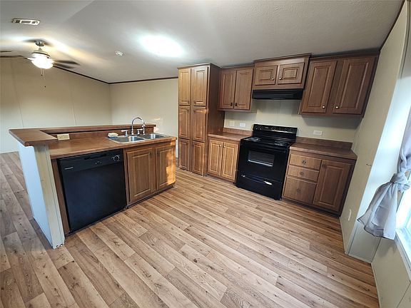 4th image of 113 Butte Dr