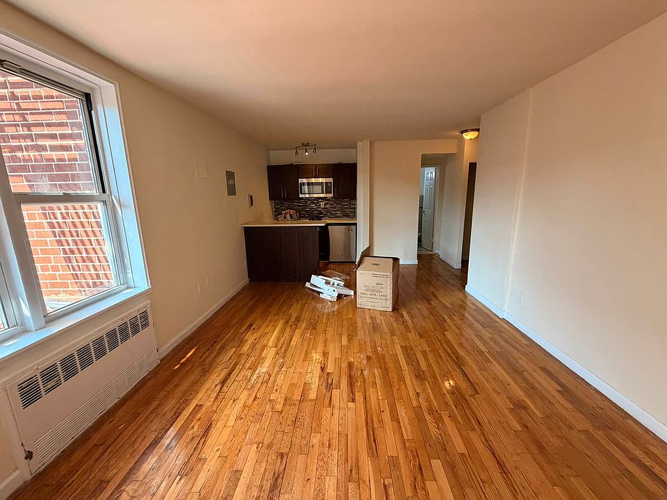 1st image of 14202 84th Dr APT 5F