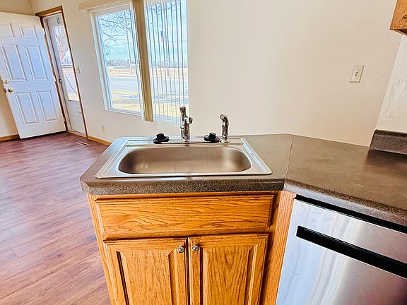 2nd image of 2721 W Capital Ave