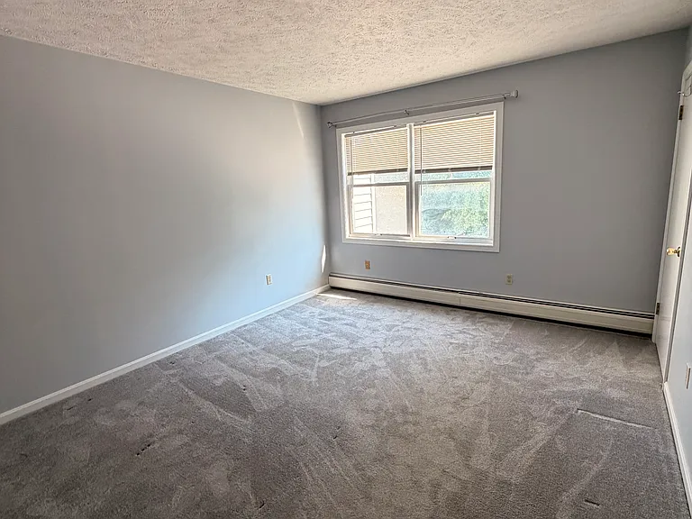 237 S Main St #5 — Photo 7