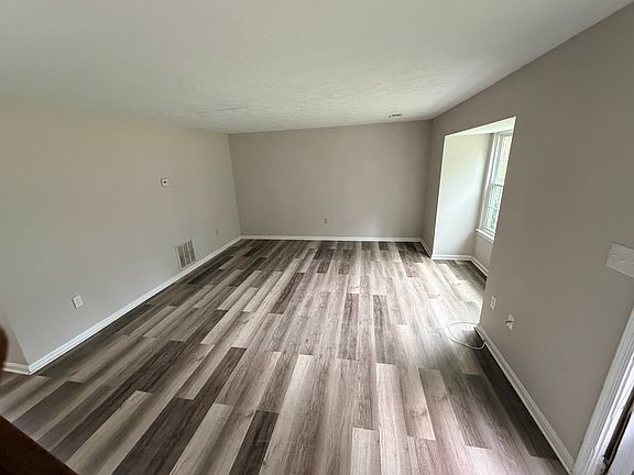 5th image of 6121 Sea Lion Pl