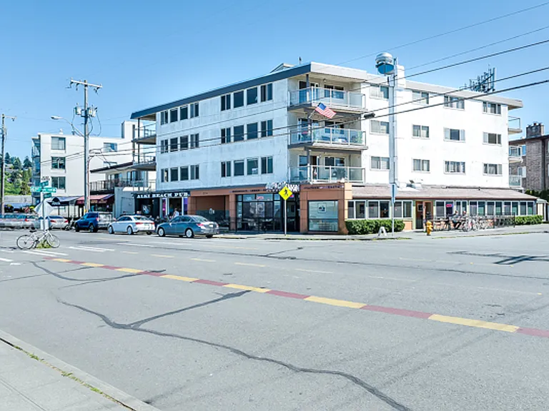 Alki Shores Apartments — Photo 6