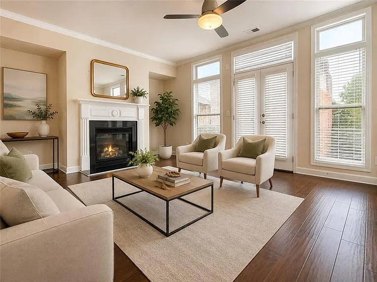 1207 Lavista Cir — Photo 12