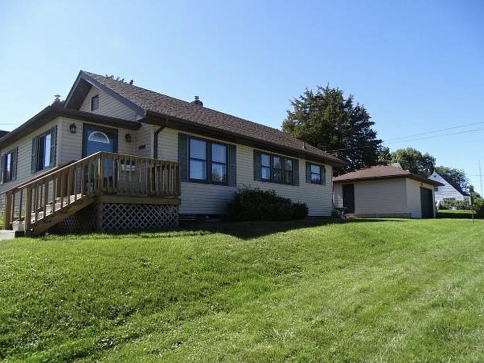 1st image of 1244 S Blackhawk Ave