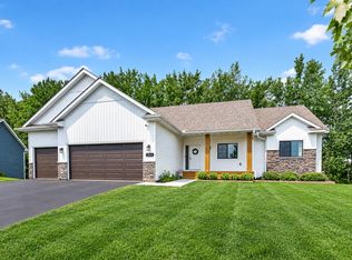 313 Lachermeier Ln, Waverly, MN 55390