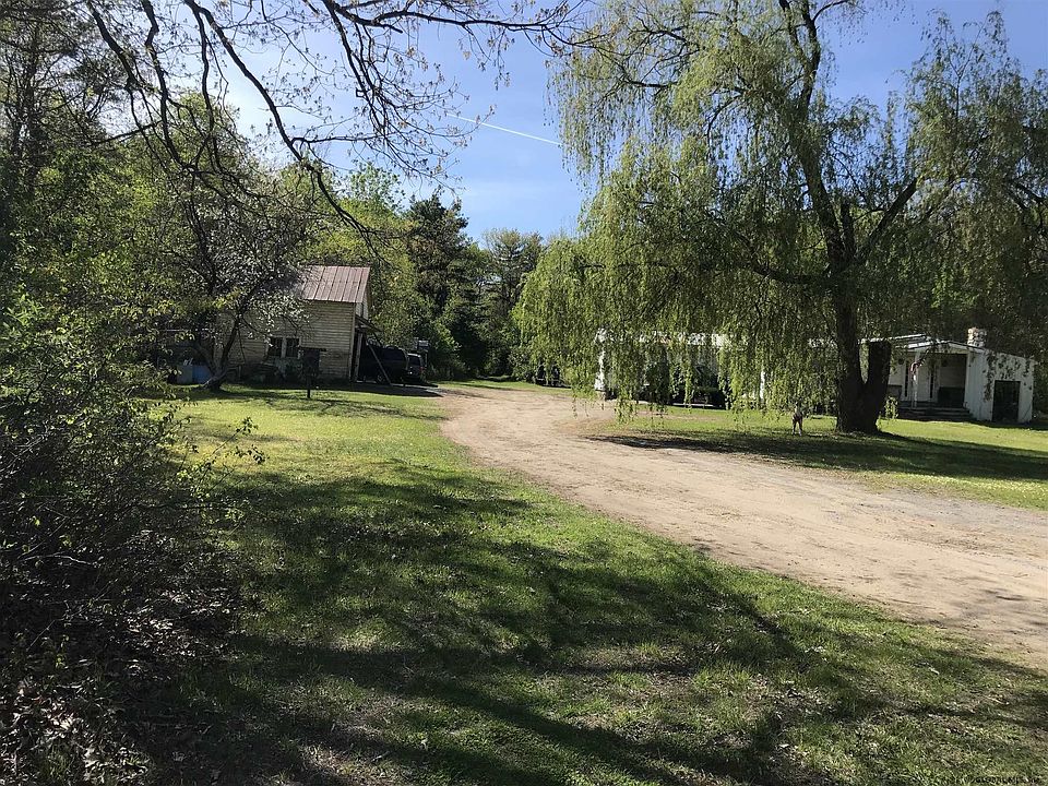 636 Corinth Rd, Queensbury, NY 12804 Zillow