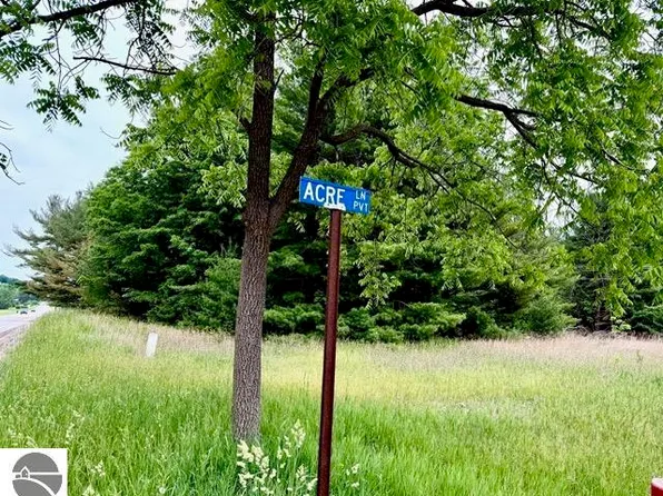 1 S M 88 Hwy, Bellaire, MI 49615