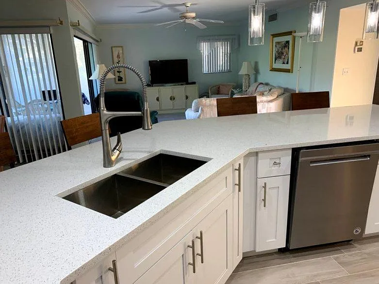 3 bed, 1450 sqft, $7,000 — Photo 4