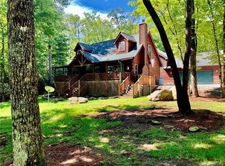 33 Longview Ridge Rd, Lake Toxaway, NC 28747