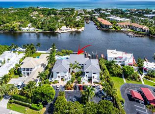 931 Palm Trl APT 4, Delray Beach, FL 33483