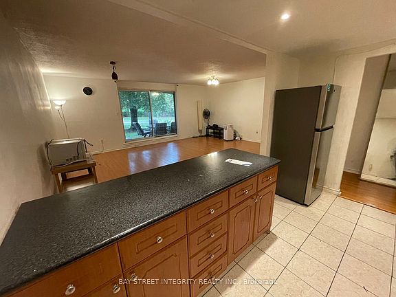 2nd image of 3740 Don Mills Rd #107