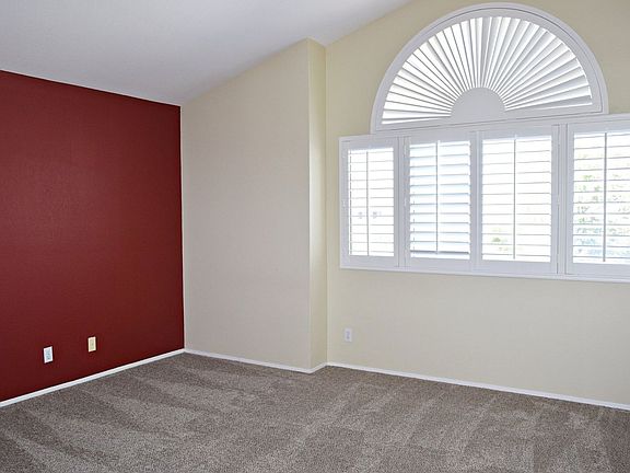 3rd image of 13388 Darview Ln