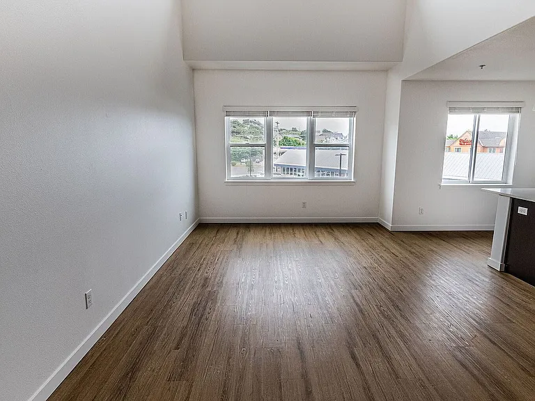 Pine View — Photo 28
