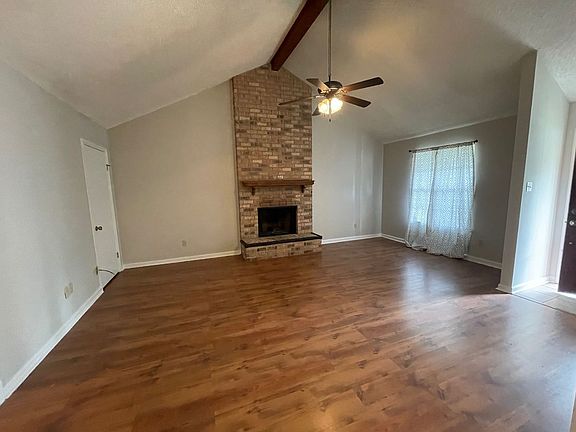 2nd image of 102 Gena Marie Dr