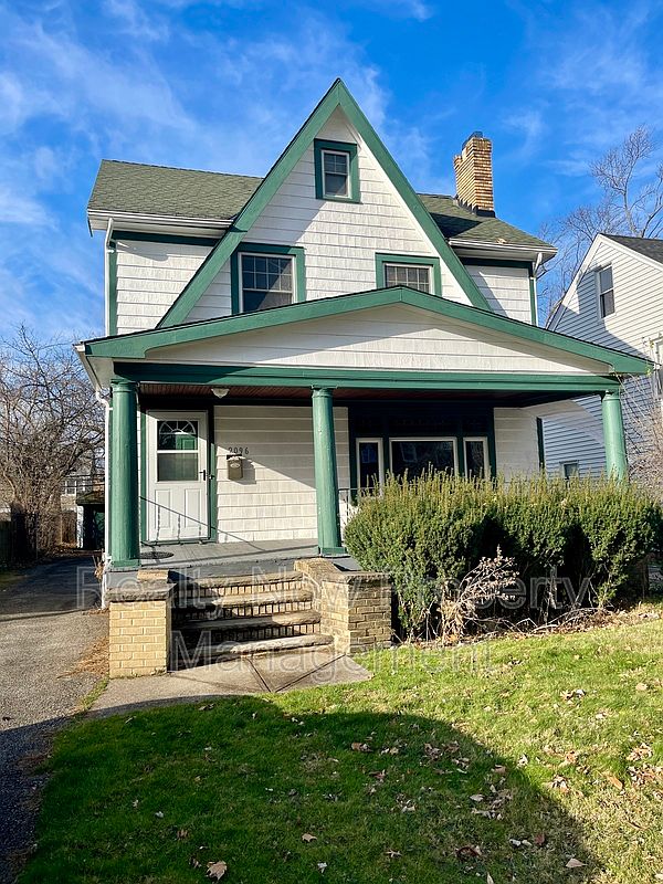 2096 Rossmoor Rd, Cleveland Heights, OH 44118 Zillow