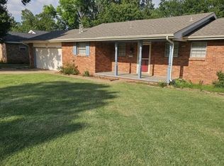 1812 Kings Rd, Edmond, OK 73013