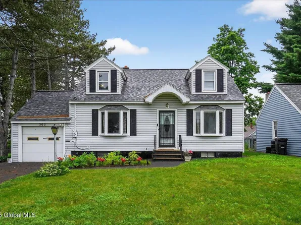 305 Elder Street, Schenectady, NY 12304