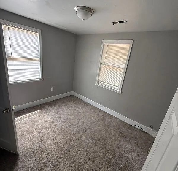 16A Dixie Dr — Photo 3